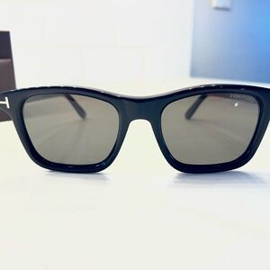 Tom Ford Barron TF1179 - Shiny Black / Smoke Polarized 54
